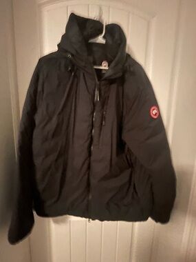 Canada Goose Black Men's Hooded Down Jacket with Sleeve Patch